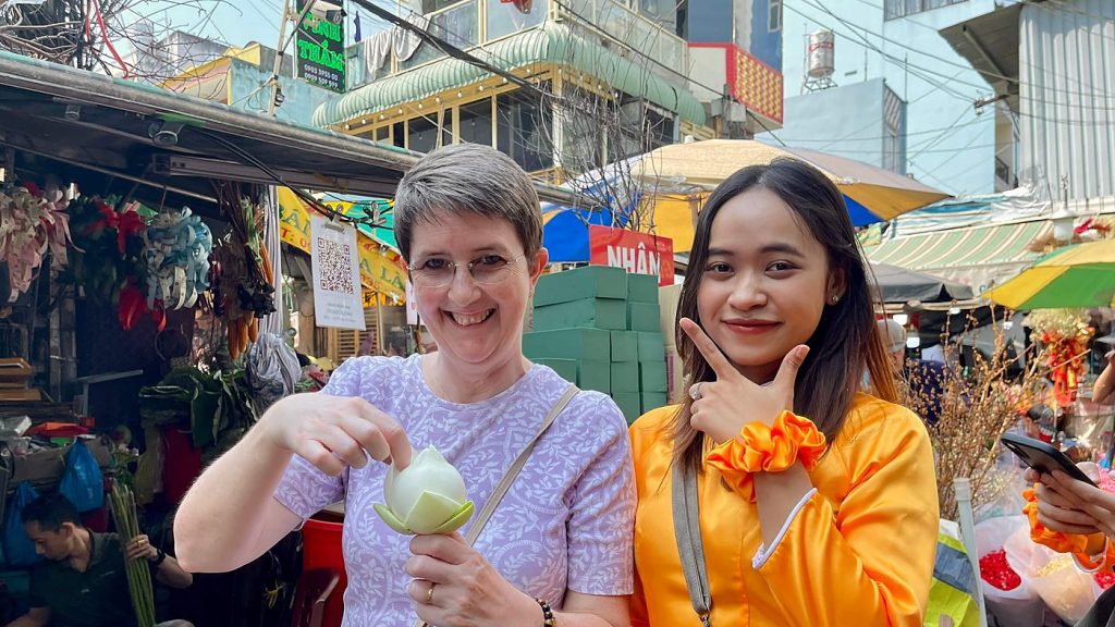 Ao Dai Female Rider Hidden Gems Sightseeing Tour photo 3