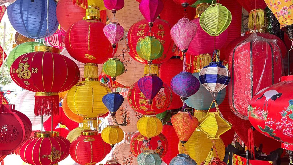 Saigon Chinatown Walking Culture & Lifestyle Tour photo 2