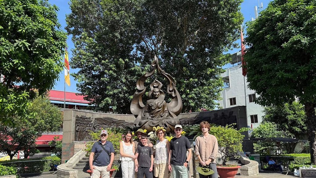 Saigon Daytime Sightseeing Tour by Motorbike photo 3