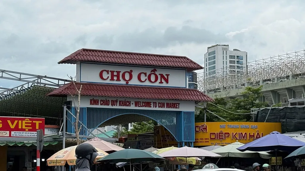 Da Nang Discover, Shop & Souvenir at Local Markets Motorbike Tour photo 2