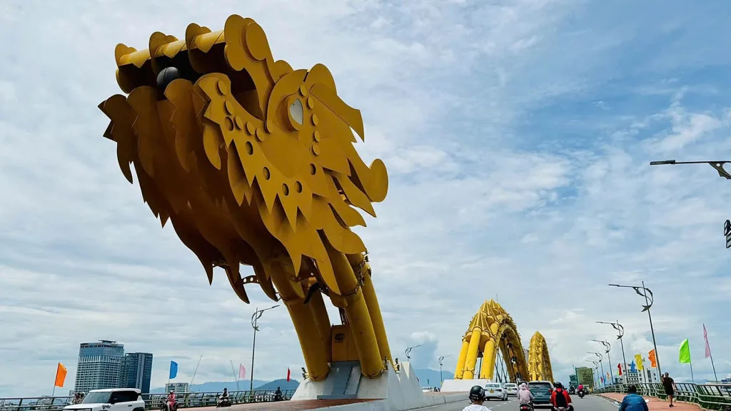 Da Nang Sightseeing Tour by Motorbike — Hidden Gems and Historical Sites