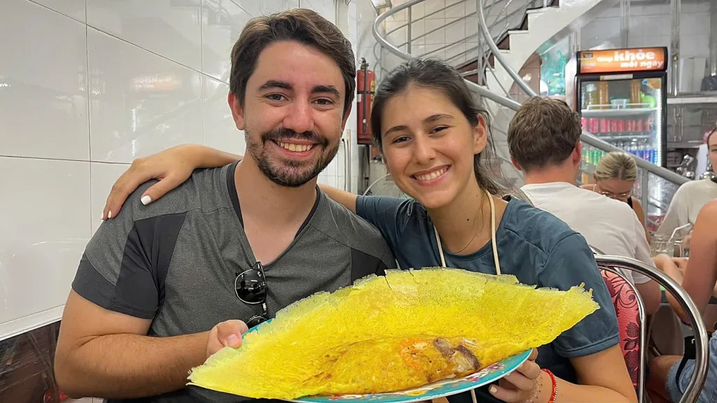 Saigon Daytime Street Food Tour by Motorbike