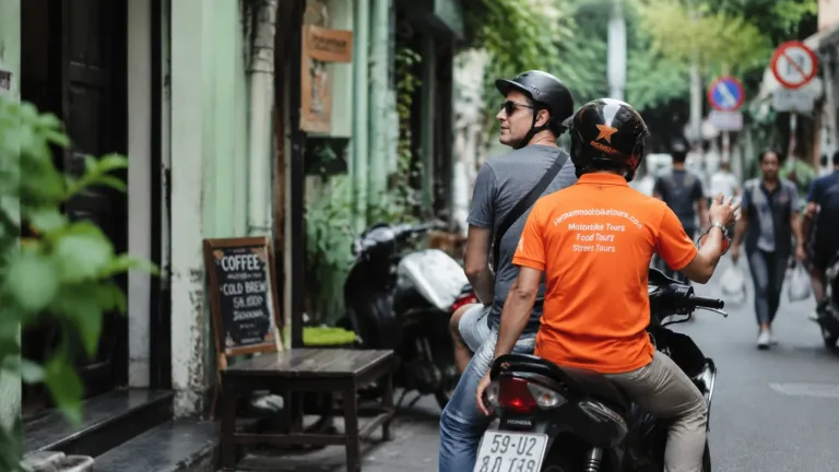 Motorbike Passenger Sitting Position: The Small Fix That Helps